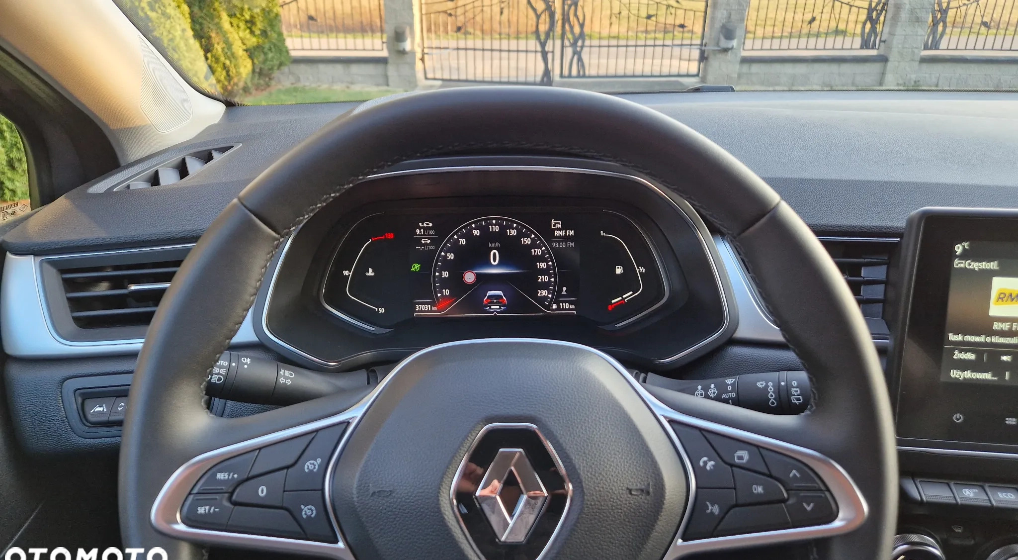 Renault Captur cena 83900 przebieg: 37000, rok produkcji 2022 z Stawiszyn małe 277
